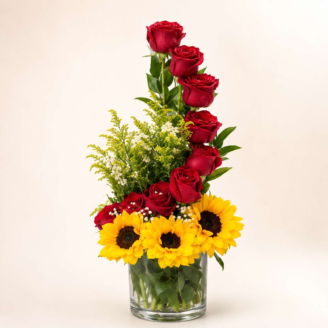 Elegante cascada de Rosas y Girasoles 🌹🌻